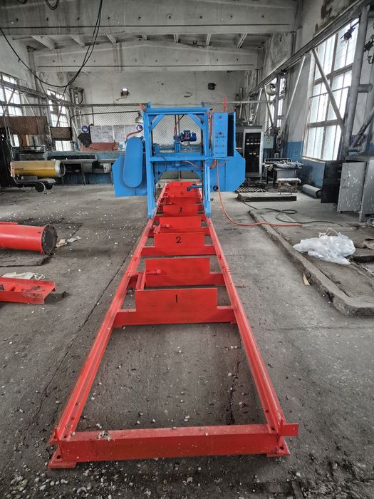 Пилорама для древесины.