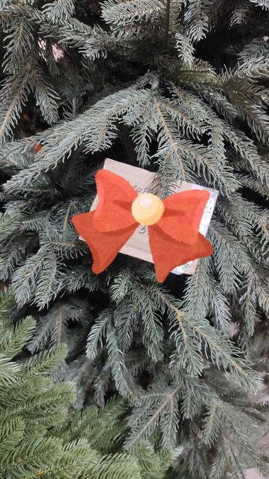 Продам ёлку искуственную