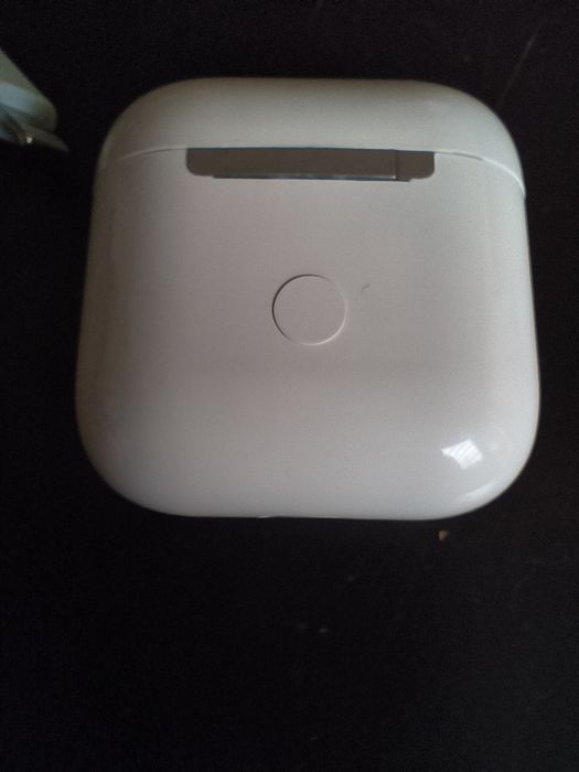 Earbuds/ слушалки тип тапи