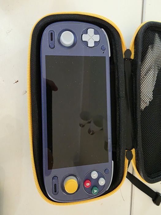 Retroid Pocket G2 — полный комплект + аксессуары