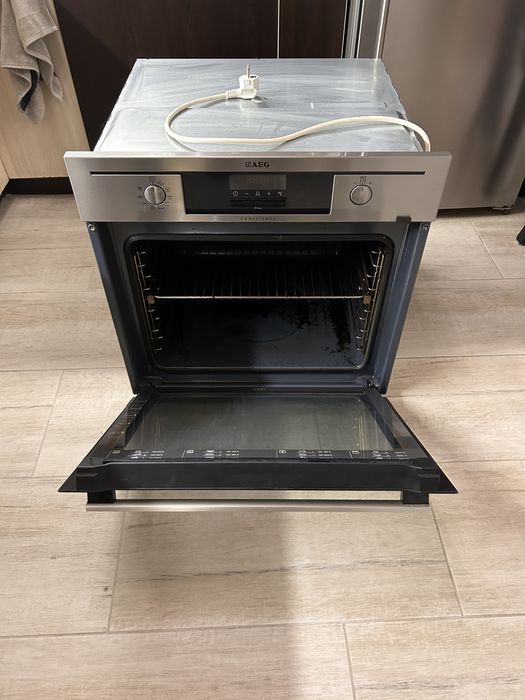 Фурна за вграждане AEG BE5013421M