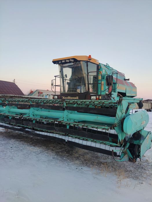 Комбайн есиль 740