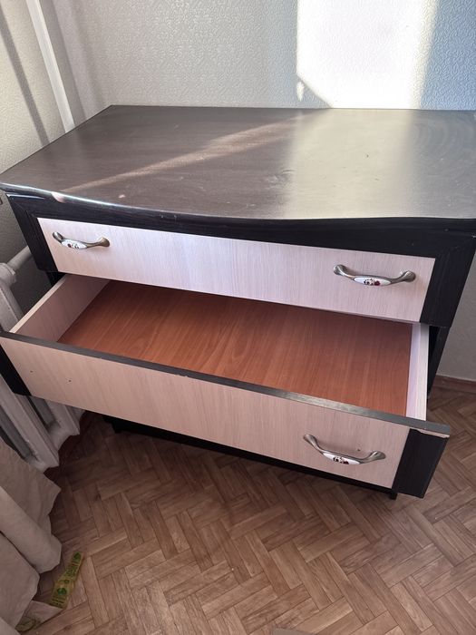 Комод -сурма полка