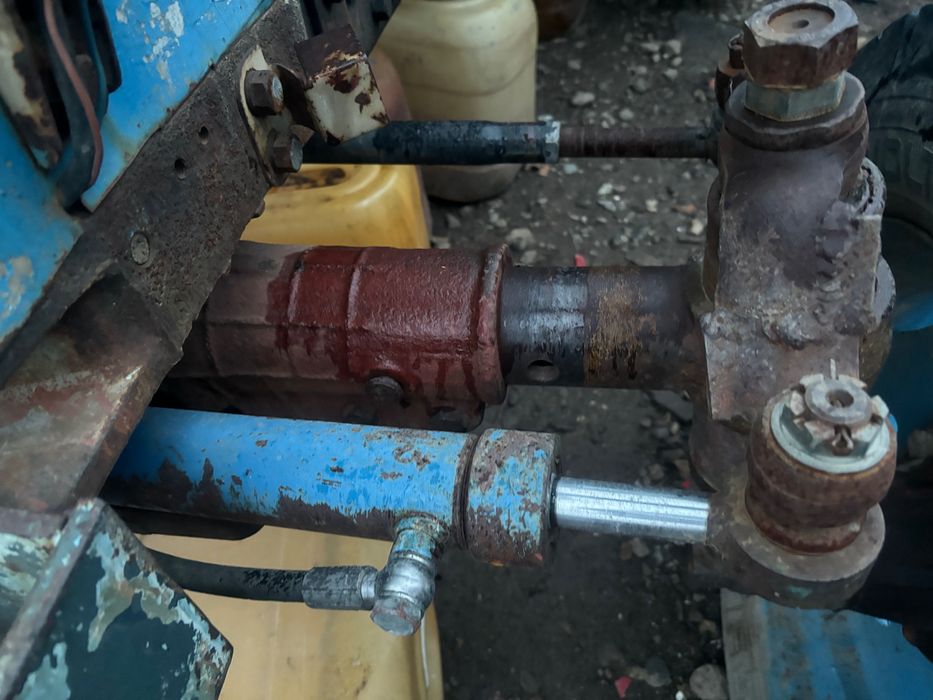 Трактор / МТЗ - 80