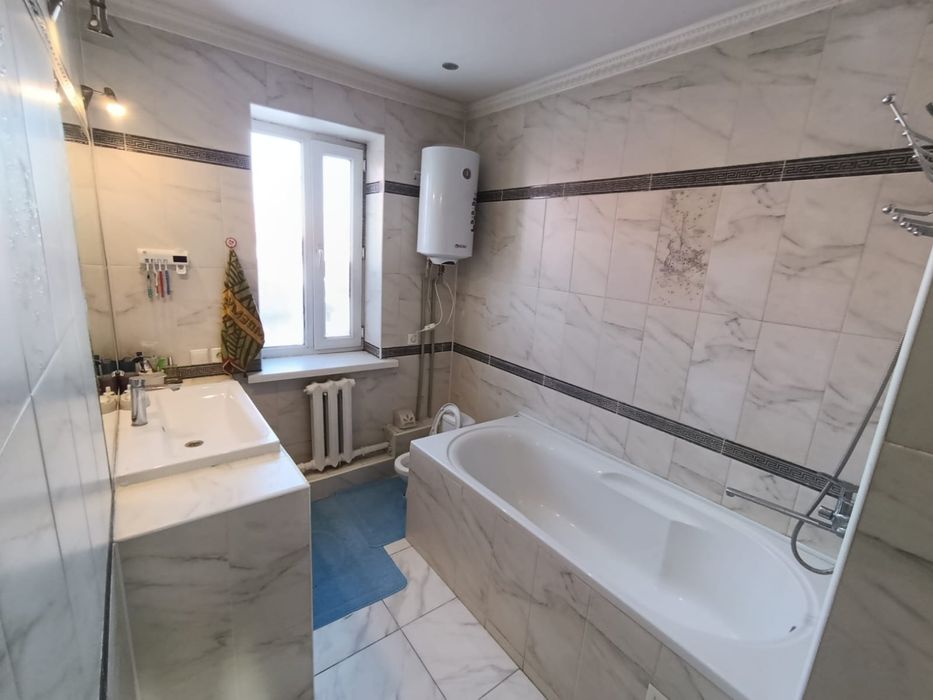 Продам частный дом в п.Талапкер