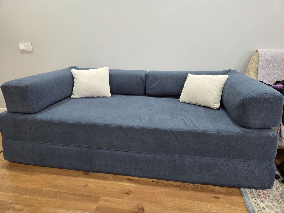 Диван без каркасный