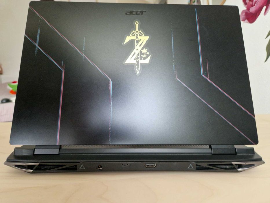 Acer Nitro 5 i7-12700H RTX 3050 16GB RAM 1TB SSD 144Hz Гейминг лаптоп