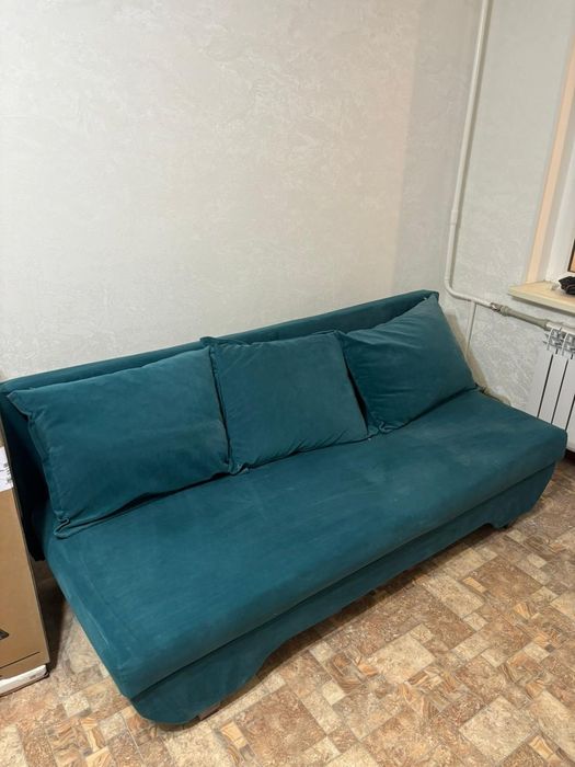 Диван б/у продам