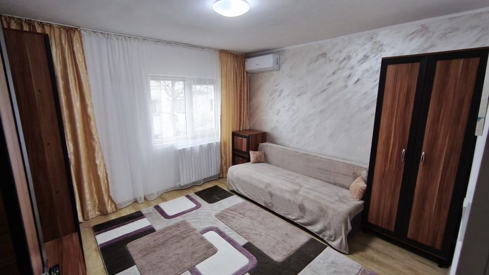 Vând Garsoniera Inel 2