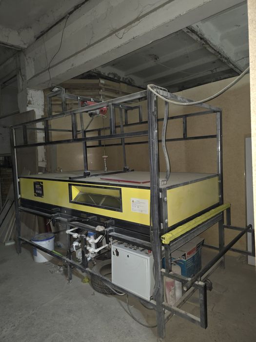 Мембранно вакумный пресс