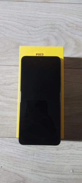 Срочно продам телефон ПОКО М4 ПРО 5G