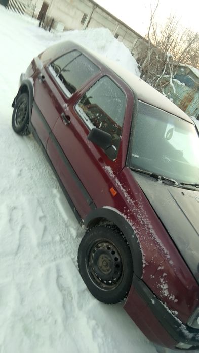 Продам гольф 3 1.8