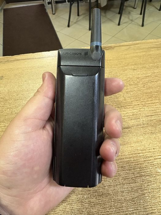 Простушка Ericsson A1018