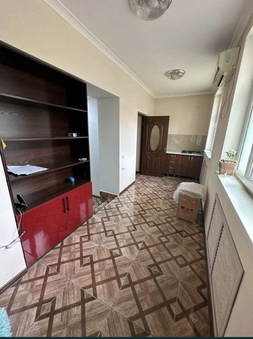 Сдаётся нежилое помещение под офис вдоль дороги по ул Ш.Руставели