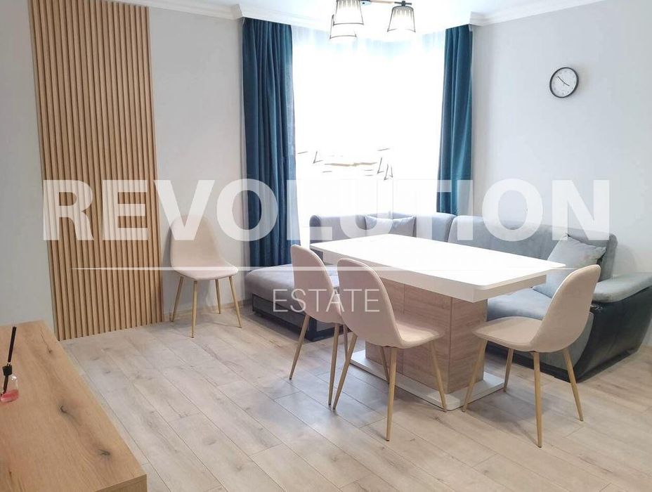 Дава се под наем Двустаен апартамент в Варна, Възраждане 4 - 55 кв.м за 500 € - Снимка #1