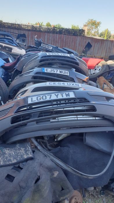 Bara Ford Focus, bara fata Ford Focus
