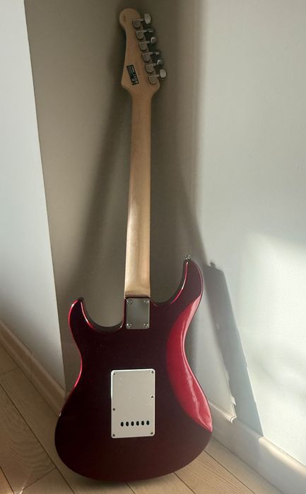 Yamaha Pacifica 112J