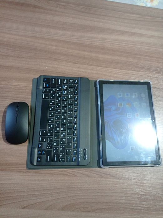Li 6000 планшет.
