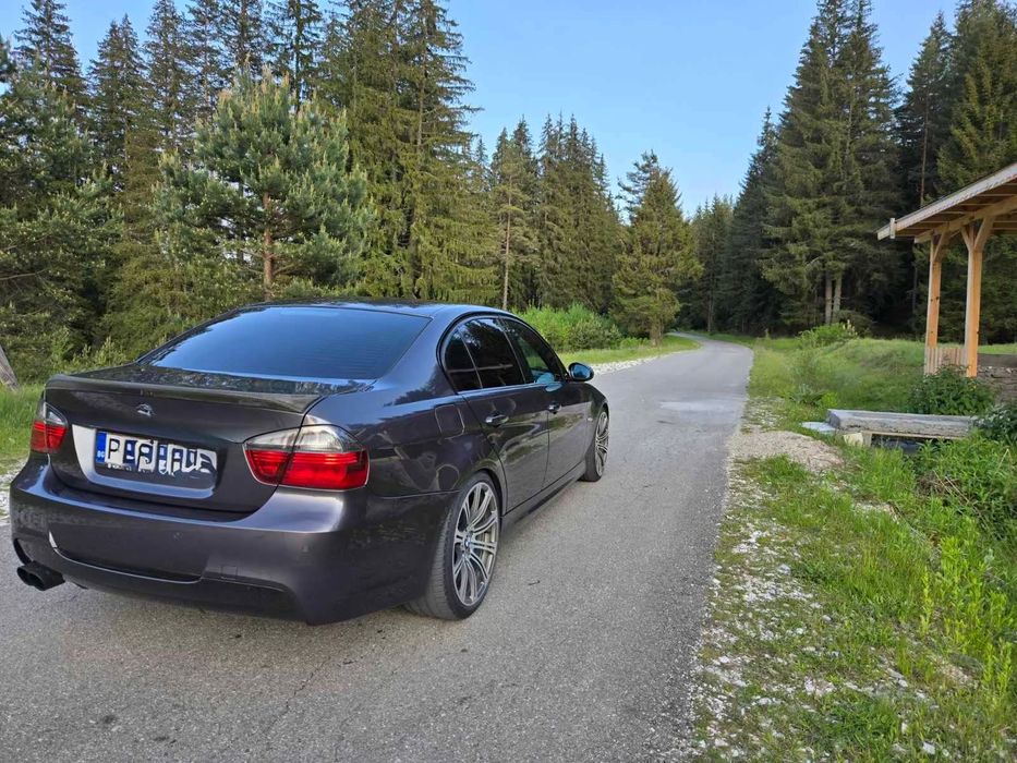 Продавам бмв 335 д