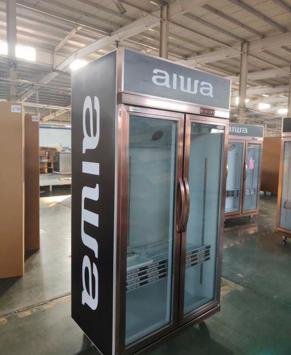 Холодильник Aiwa витрина
