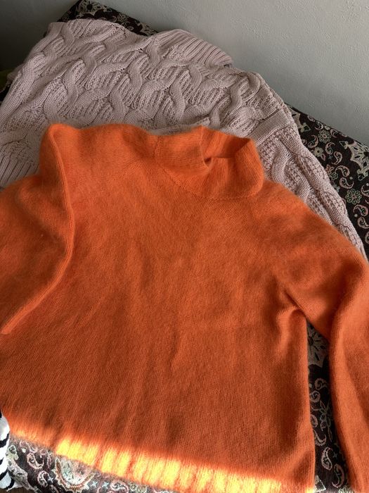 Женская одежда свитера