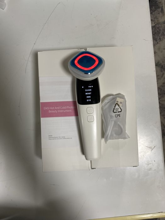 Массажер для лица 4 в 1