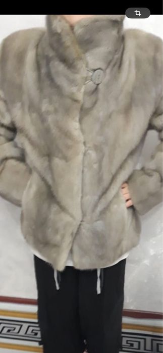 Шуба норковая продается 44р