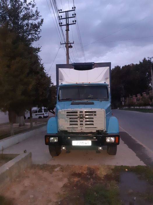 Zil sotiladi  holati yangi radnoy kelip korin