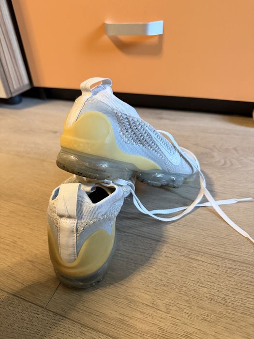 Nike Air Vapormax 2021 Flyknit DC 4112-100