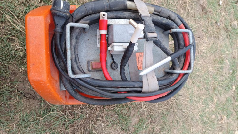 Машина за електродифузно заваряване