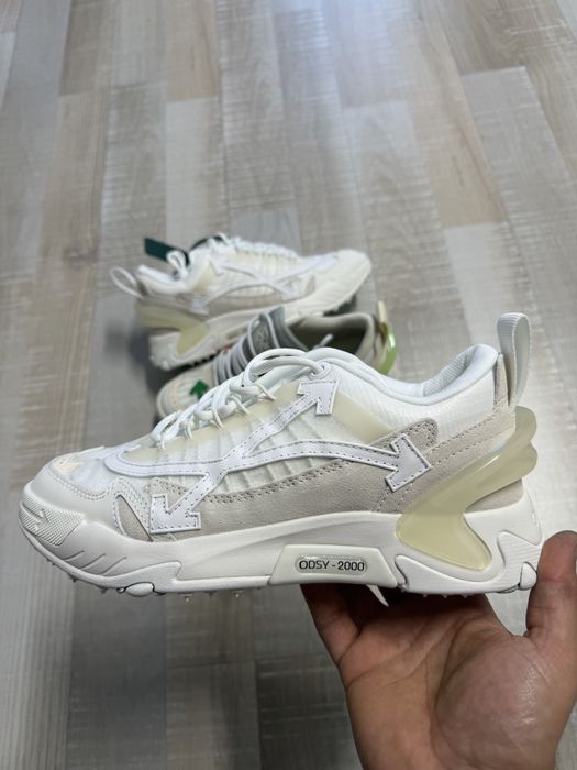 Off white odsy 2000. size 41,42.   Adidasi off white sneakers