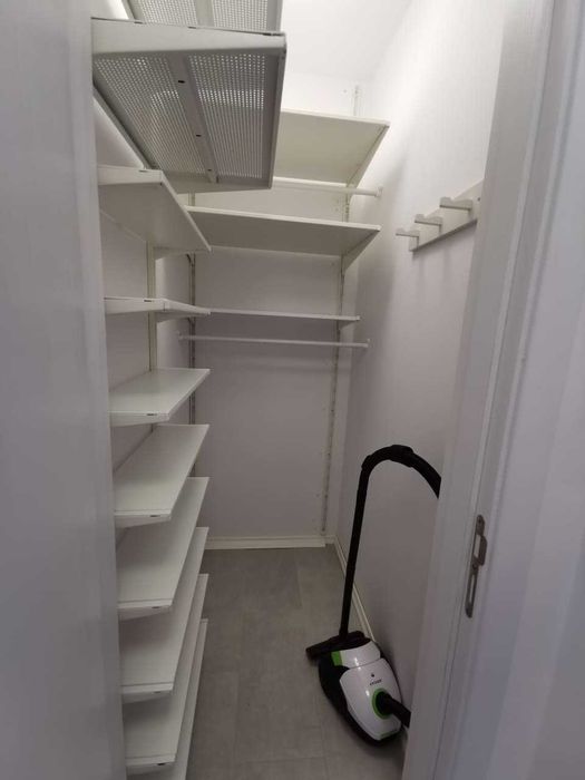 Дава се под наем Двустаен апартамент в София, Младост 2 - 69 кв.м за 423.81 € - Снимка #2