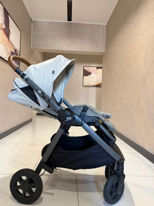 Продам коляску Joie 2 в 1