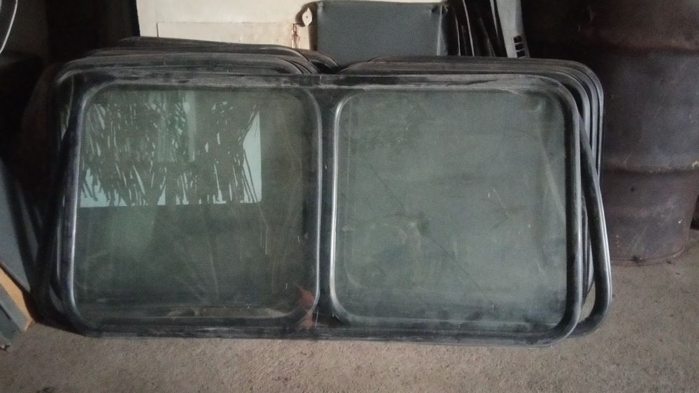 Продам окна(окна) от пассажирской Газели