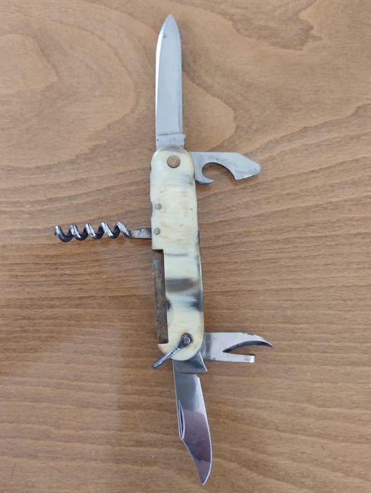 Колекционерски джобен нож