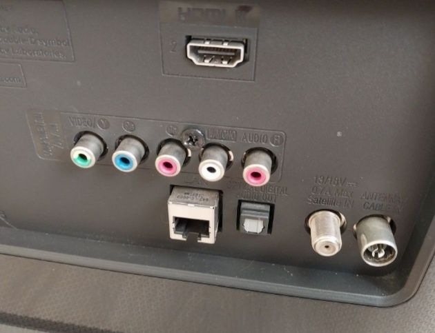 Оригинальный смарт телевизор LG 81см.