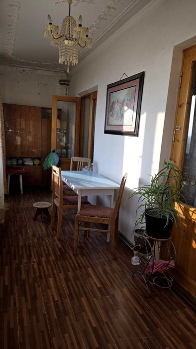 Продается  квартиры 5 комнатная