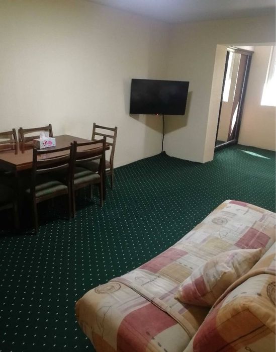 Чиланзар 6кв 2 комнатная Кирпич балкон 2/6