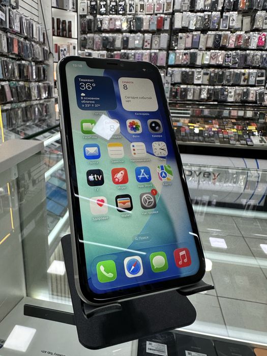 Iphone 11 white 128