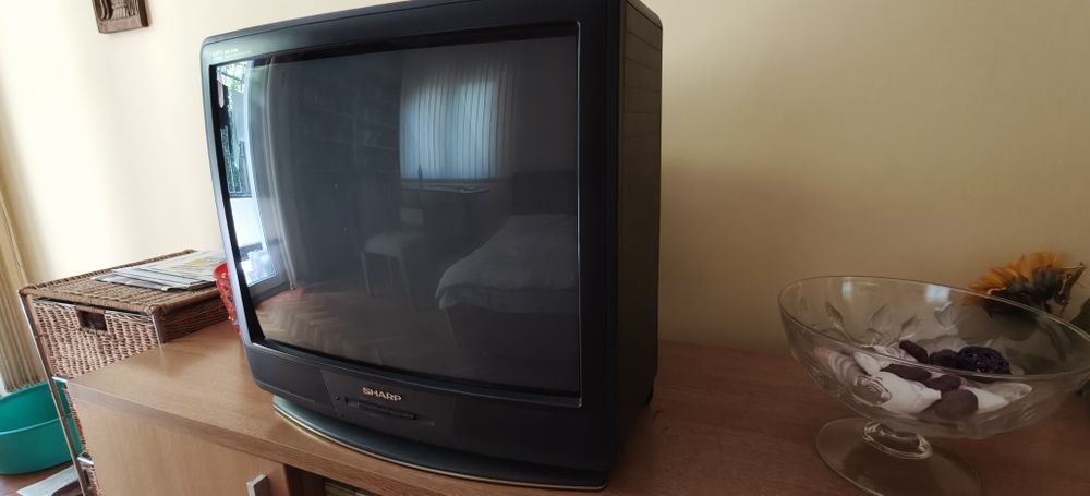 Телевизори Sharp 21H-SC и Euro feel W-3729