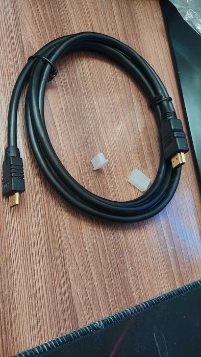 Переходник mini hdmi - hdmi и кабель есть mini hdmi - hdmi новые