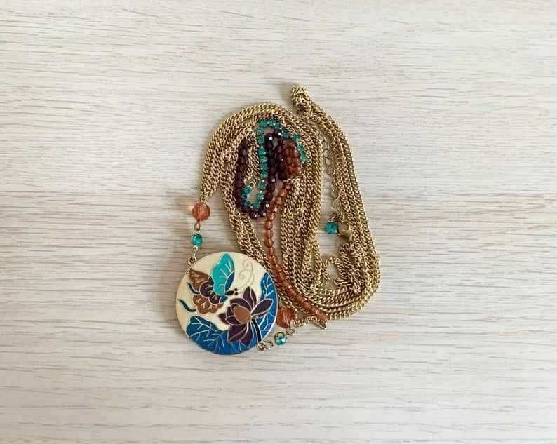 Красиво колие Германия