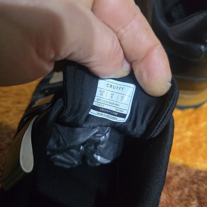 Маратонки Cruyff  номер 42,