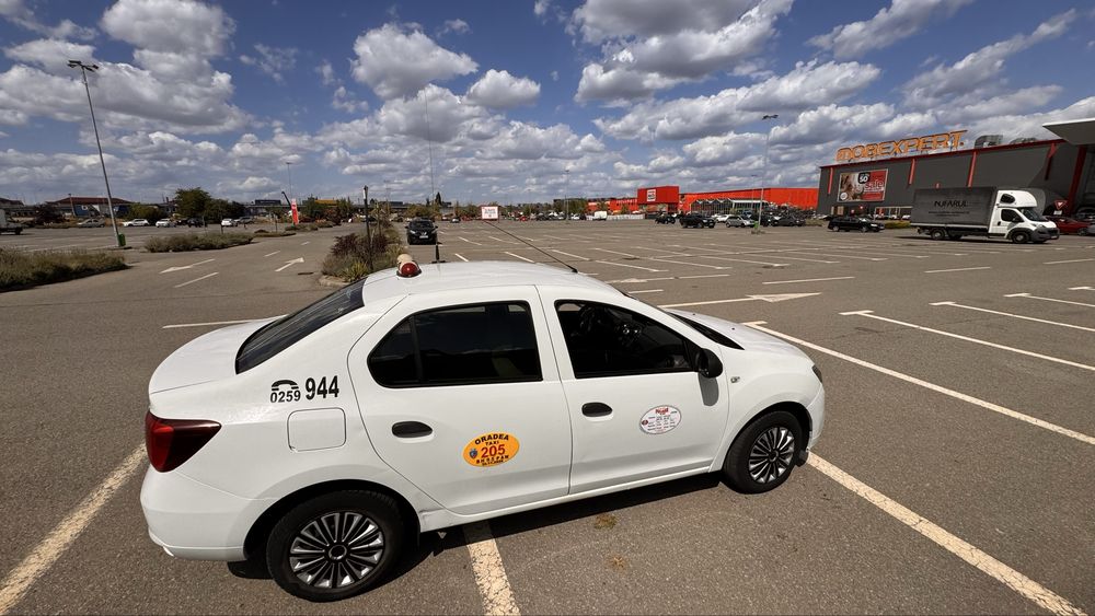 Cedez autorizatie taxi cu masina!