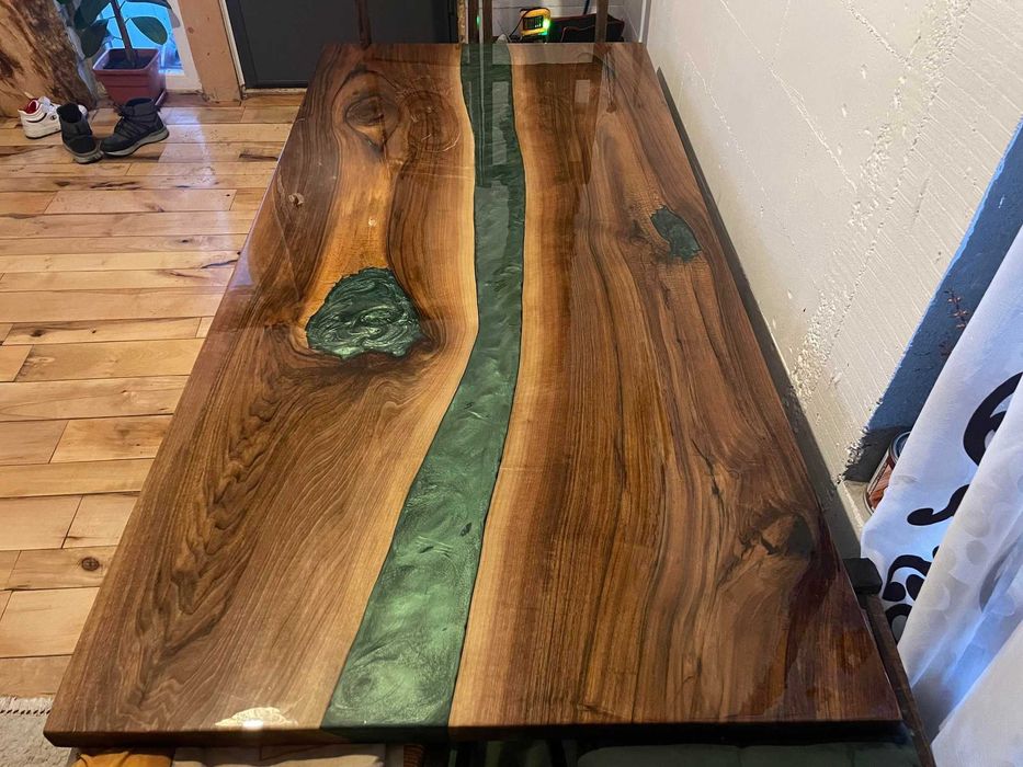 masa dining lemn masiv epoxy resin unicat!!!