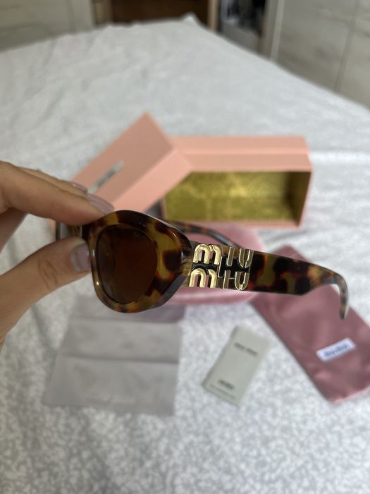 Слънчеви очила Miu Miu MU 11WS Havana