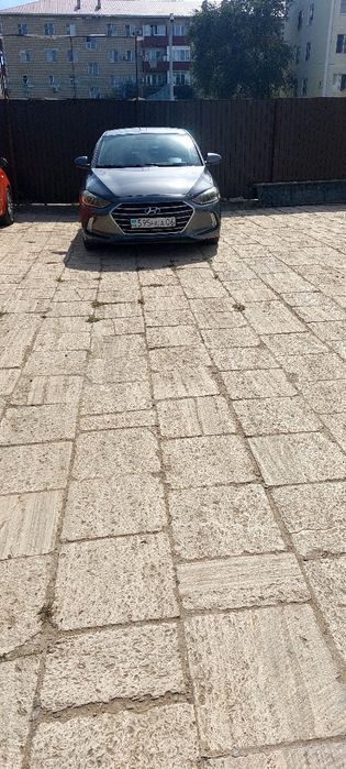 Хюндай Элантра 2018