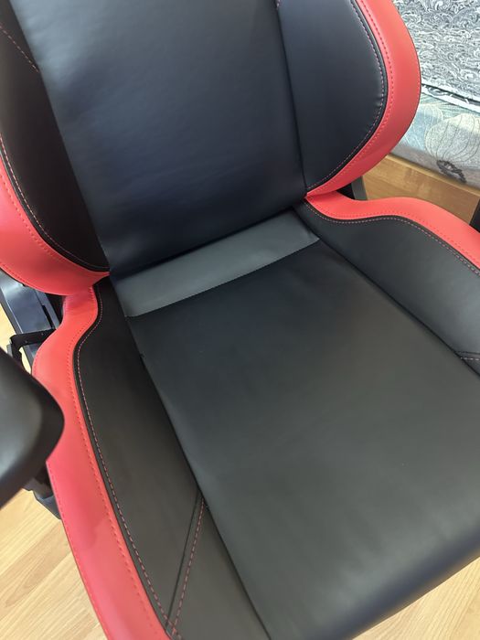 Кресло игровое Dx racer CRAFT PRO