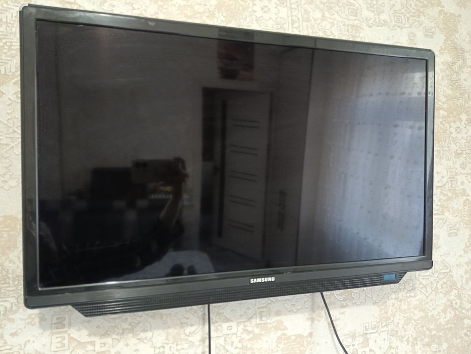 Самсунг 32 лик б/у