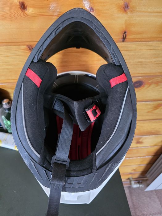 Продам       мотошлем